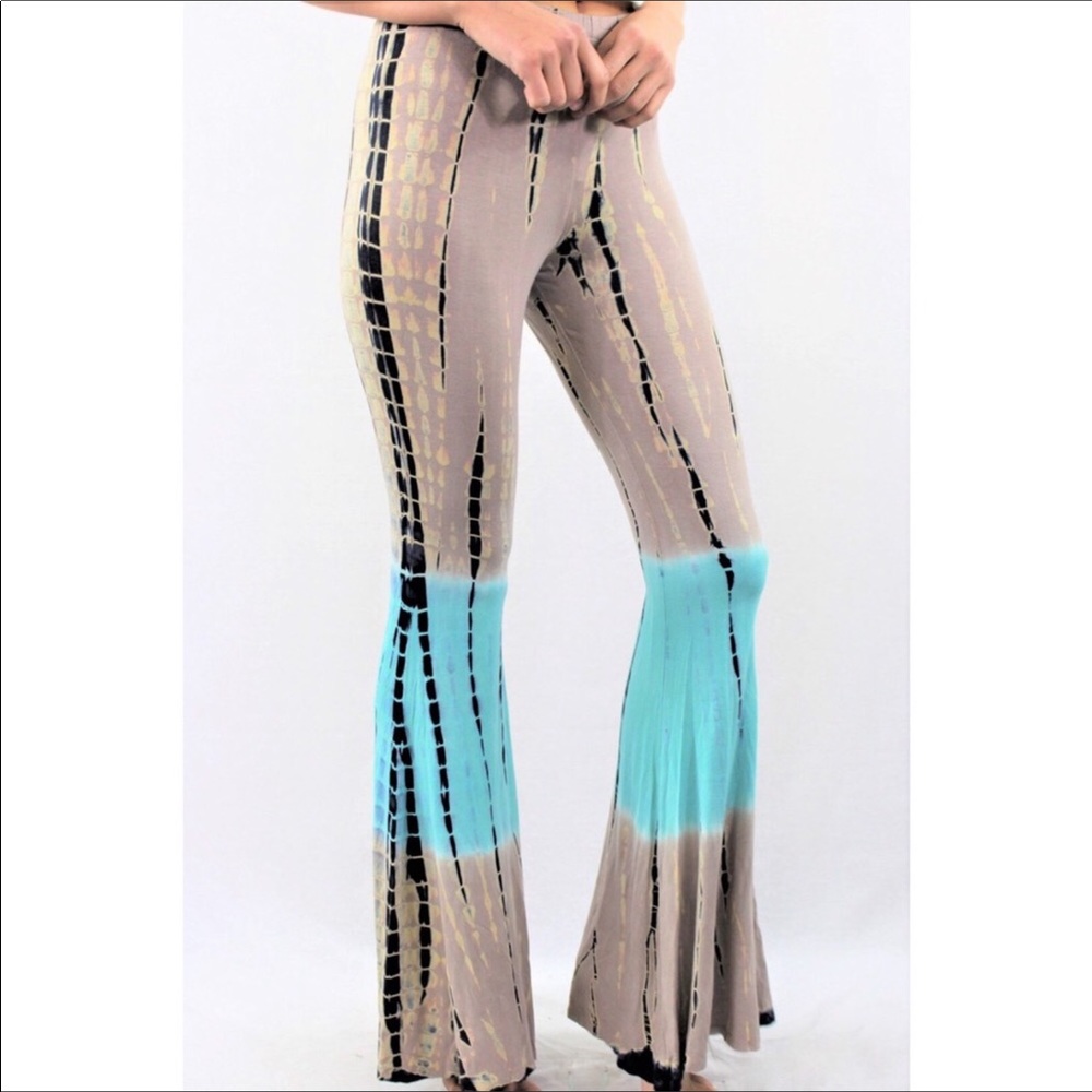Tie-dye Lightweight Boho Hippy Pants.
